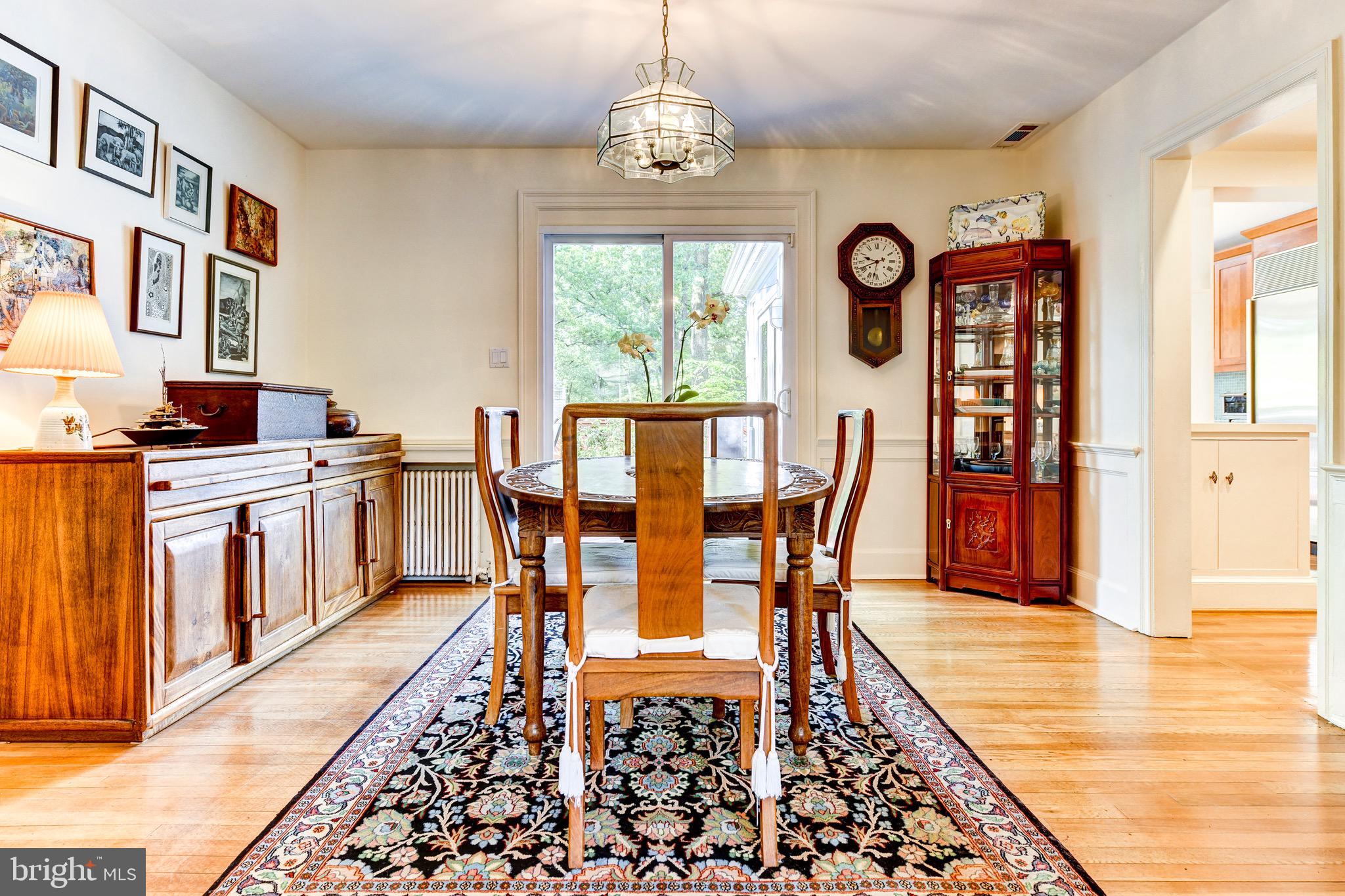 15 Sunnyside Road Silver Spring, MD 20910 - Photo 6 of 38 Dining room with access to deck