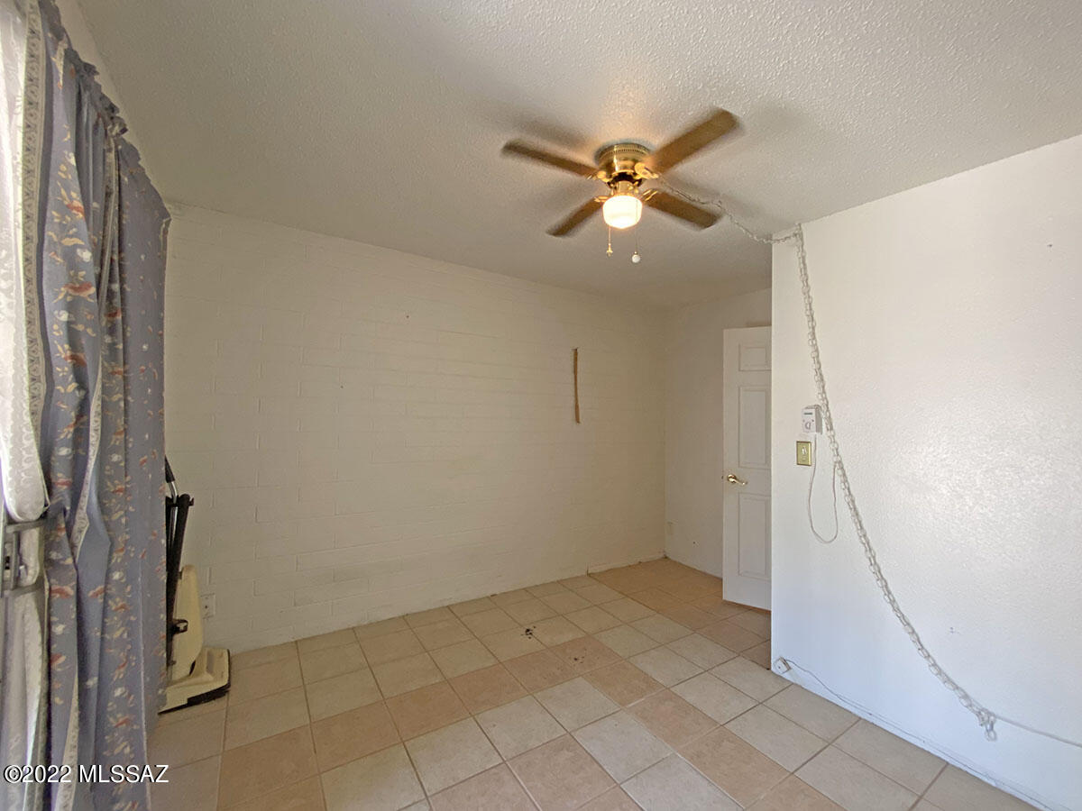 1755 South Jones Boulevard, Unit R108 Tucson, AZ 85713 - Photo 11 of 19
