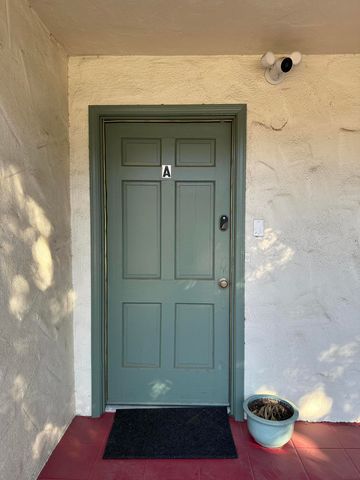 $1,600 | 840 North Indian Canyon Drive, Unit C, Palm Springs, CA 92262