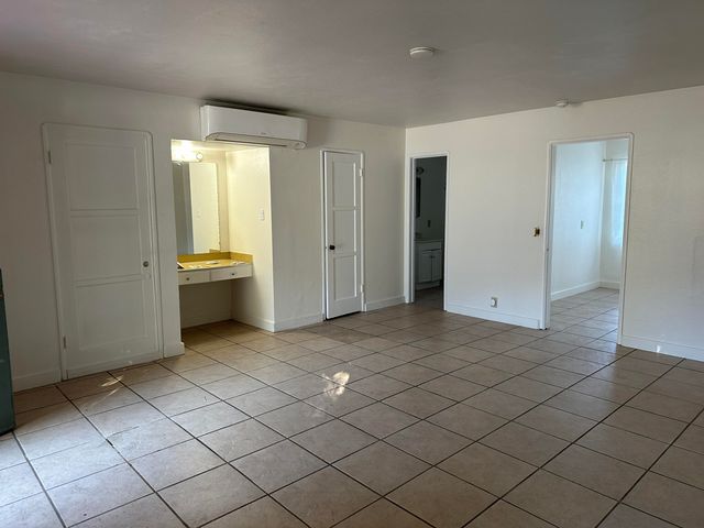 $1,600 | 840 North Indian Canyon Drive, Unit C, Palm Springs, CA 92262