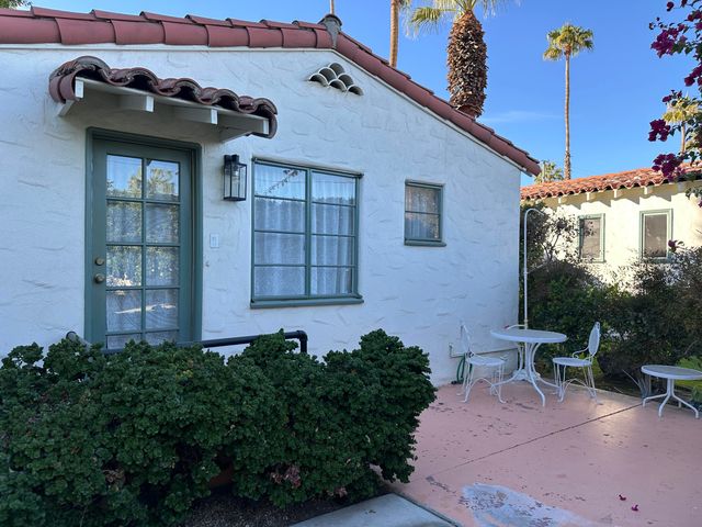 $1,600 | 840 North Indian Canyon Drive, Unit C, Palm Springs, CA 92262
