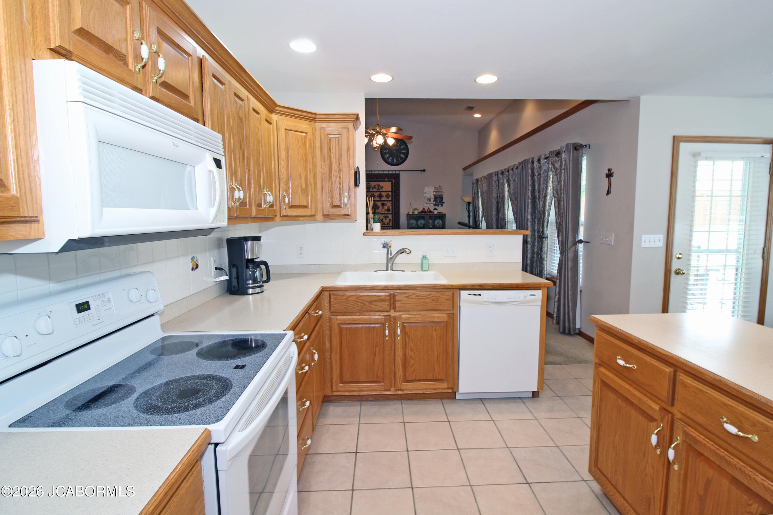 135 Spring Avenue Holts Summit, MO 65043 - Photo 8 of 21