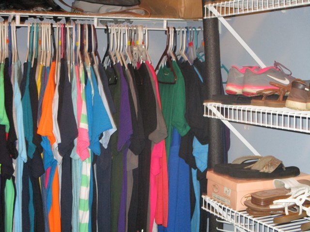 116 Nealys Way Haddock, GA 31033 - Photo 18 of 20 a view of walk in closet with clothes and shoes