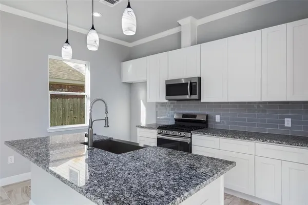 $2,800 | 17403 Harmony Hill Drive, Spring, TX 77379