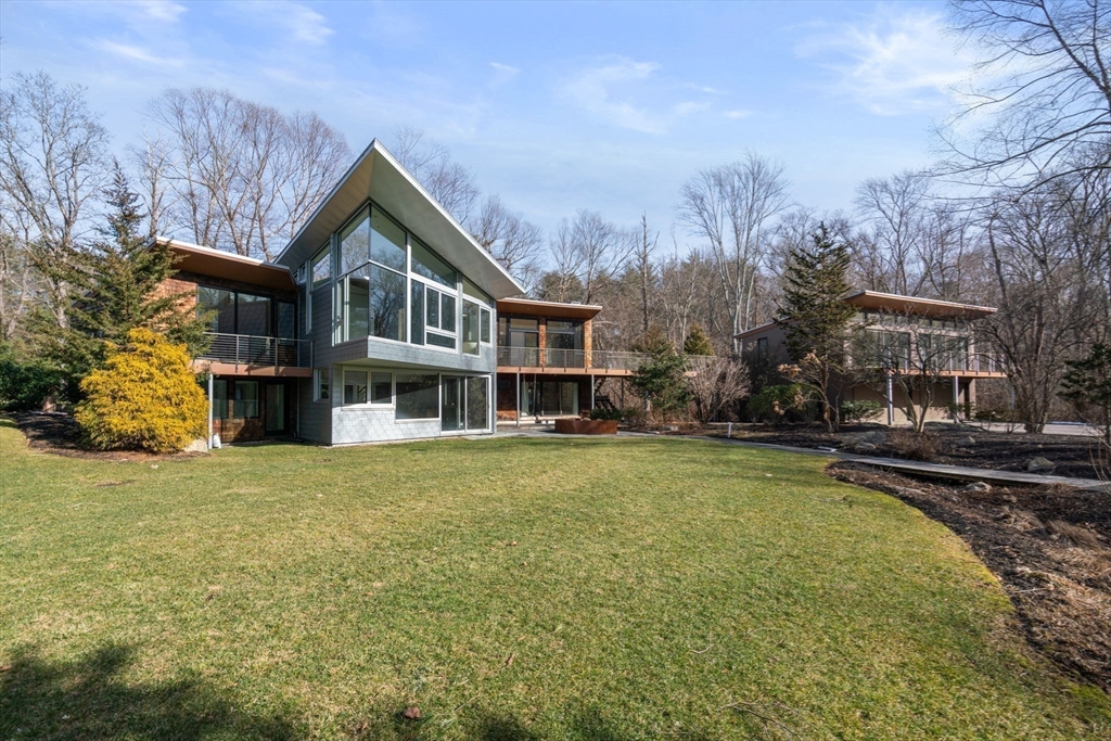 482 Glen Road Weston, MA 02493 - Photo 2 of 42 Gallery Image 2
