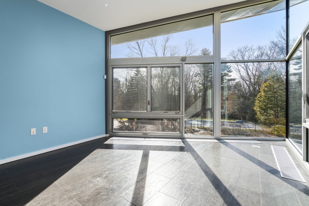 482 Glen Road Weston, MA 02493 - Photo 23 of 42 Gallery Image 23