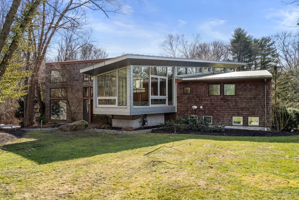 482 Glen Road Weston, MA 02493 - Photo 40 of 42 Gallery Image 40