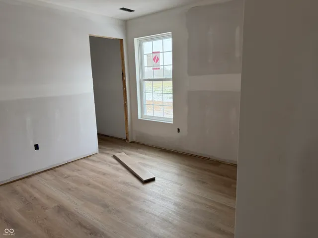 $279,000 | 1428 North Mohican Trail, Greensburg, IN 47240