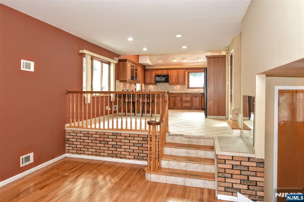 77 Herman Street Hackensack, NJ 07601 - Photo 12 of 40