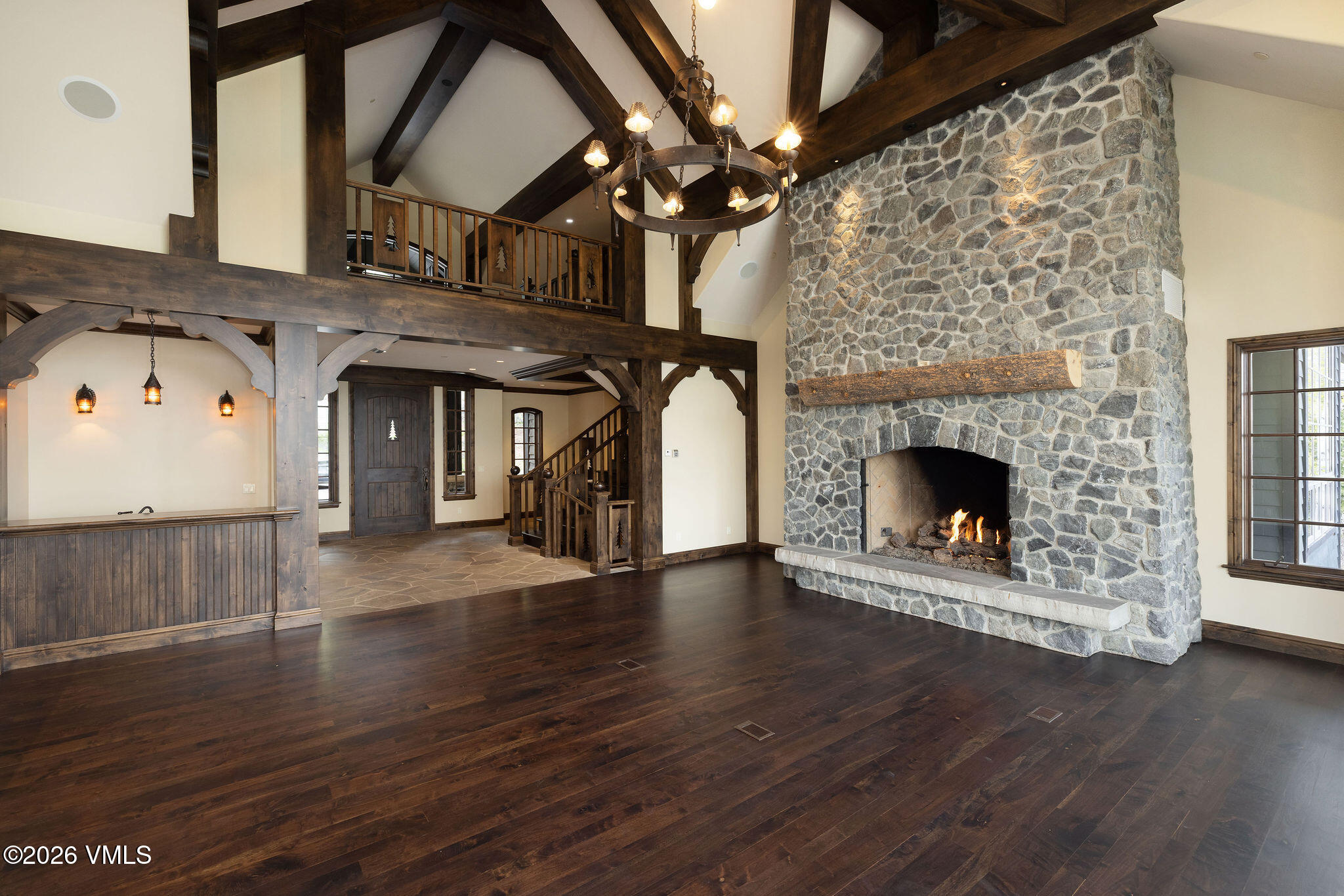 209 Forest Trail Edwards, CO 81632 - Photo 9 of 59 2604_209_forest_tr_interior_living_c