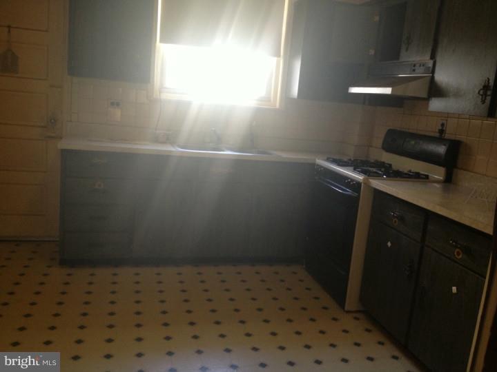 710 Wynnewood Road Philadelphia, PA 19151 - Photo 8 of 12 Gallery Image 8