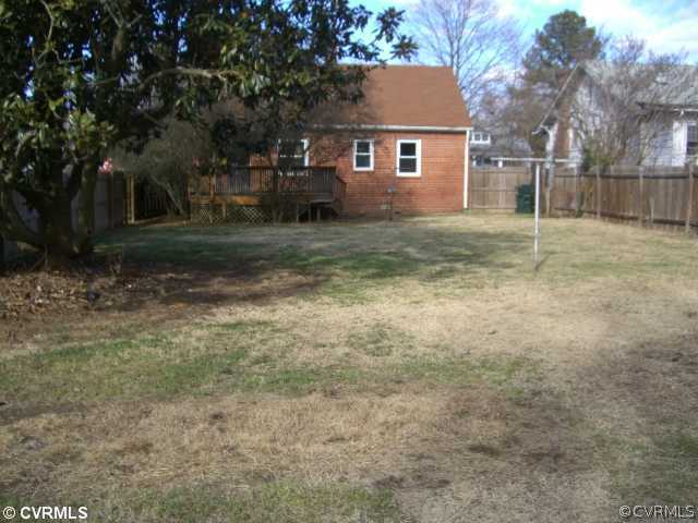 1801 Newman Road Richmond, VA 23231 - Photo 8 of 9 Exterior Back