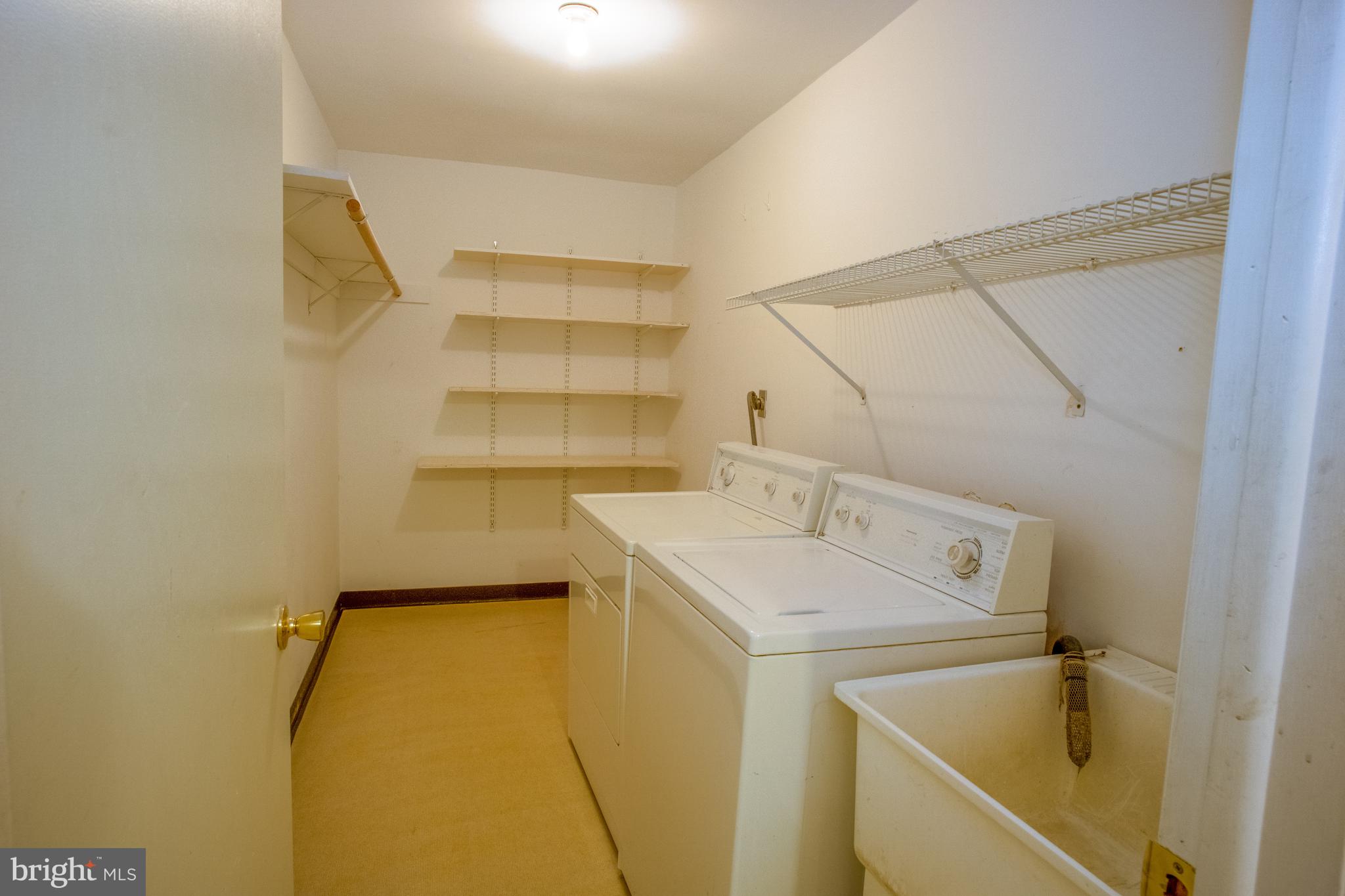 132 Union Church Road Elkton, MD 21921 - Photo 9 of 41 a utility room with dryer and washer