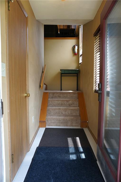 Y12 Sunridge Road Champion, PA 15622 - Photo 3 of 15 a view of entryway