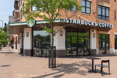 $174,900 | 4820 Park Commons Drive, Unit 235, St. Louis Park, MN 55416