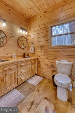 $690,000 | 131 Upper Spgs Lane, Woodstock, VA 22664