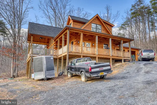 $690,000 | 131 Upper Spgs Lane, Woodstock, VA 22664