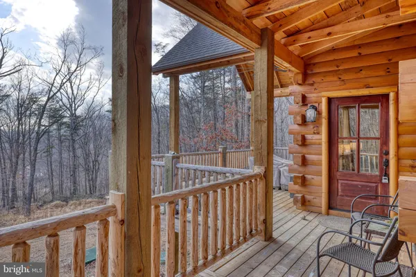 $690,000 | 131 Upper Spgs Lane, Woodstock, VA 22664