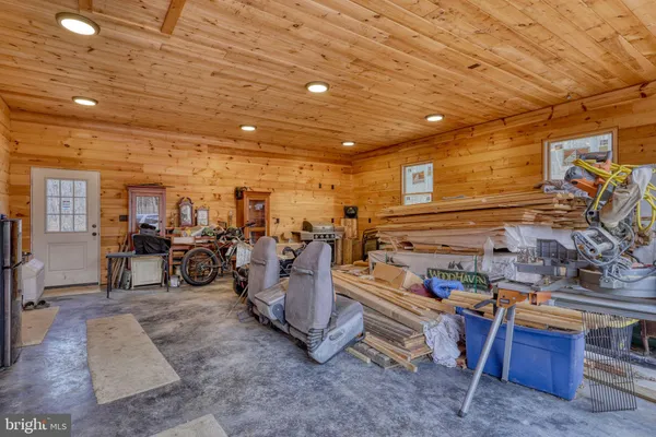 $690,000 | 131 Upper Spgs Lane, Woodstock, VA 22664