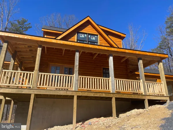 $690,000 | 131 Upper Spgs Lane, Woodstock, VA 22664