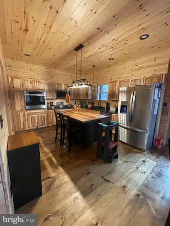 $690,000 | 131 Upper Spgs Lane, Woodstock, VA 22664