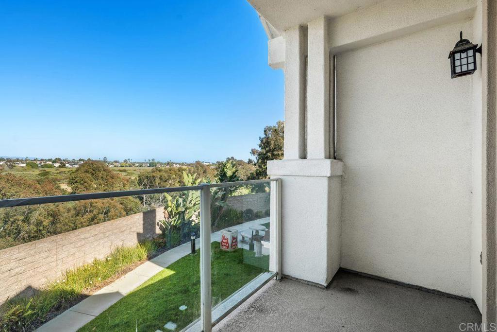 810 Harbor Cliff Way, Unit 225 Oceanside, CA 92054 - Photo 18 of 43 a view of city from balcony