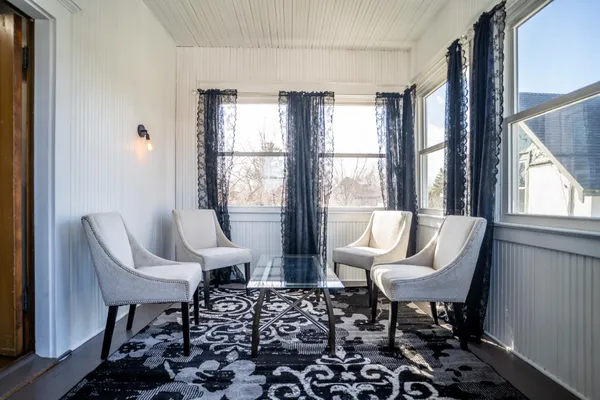 $400,000 | 118 West Chestnut Street, Lake City, MN 55041