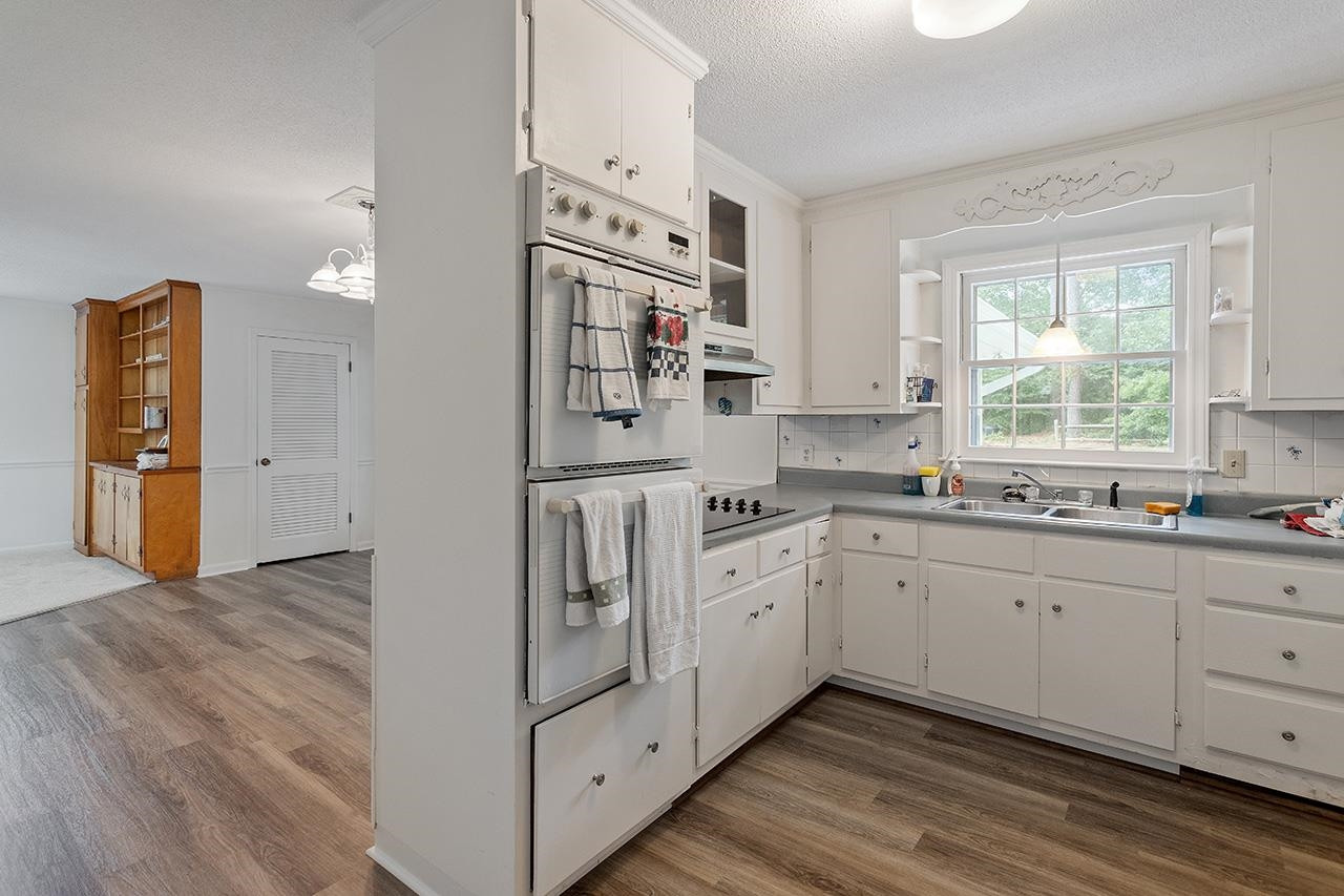 6407 Amhurst Road Durham, NC 27713 - Photo 15 of 28 Photo 16