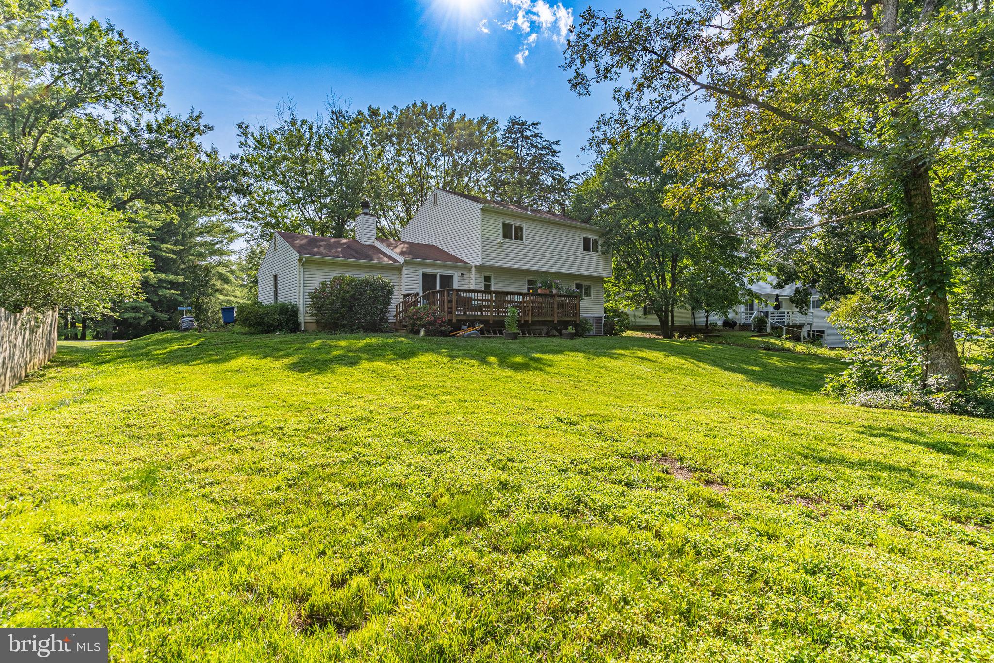 2412 Rosedown Drive Reston, VA 20191 - Photo 33 of 39