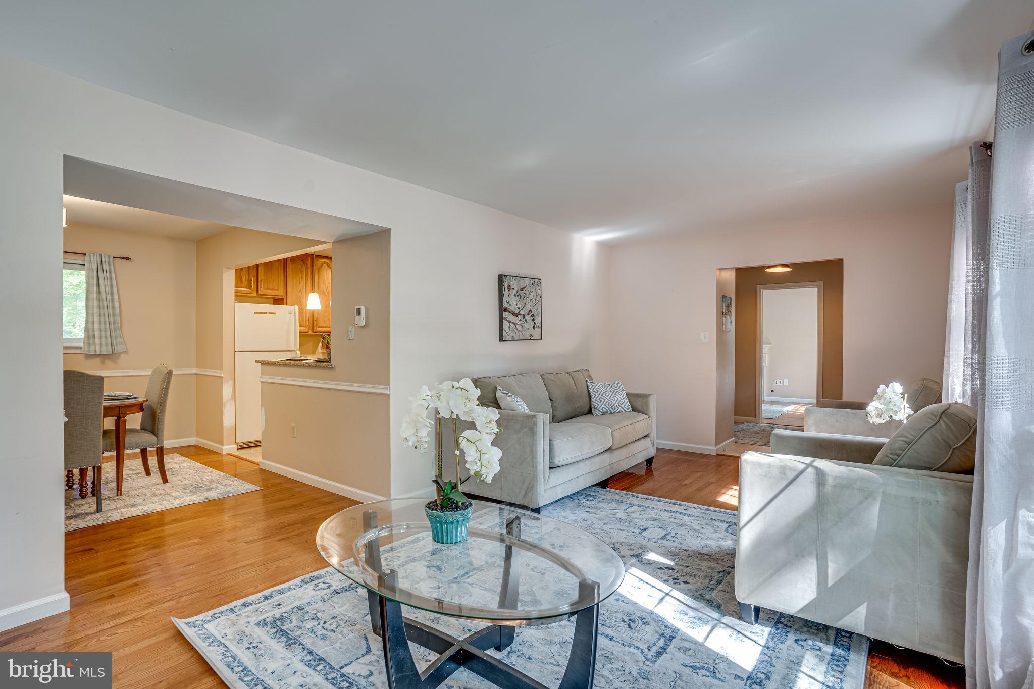 2412 Rosedown Drive Reston, VA 20191 - Photo 5 of 39