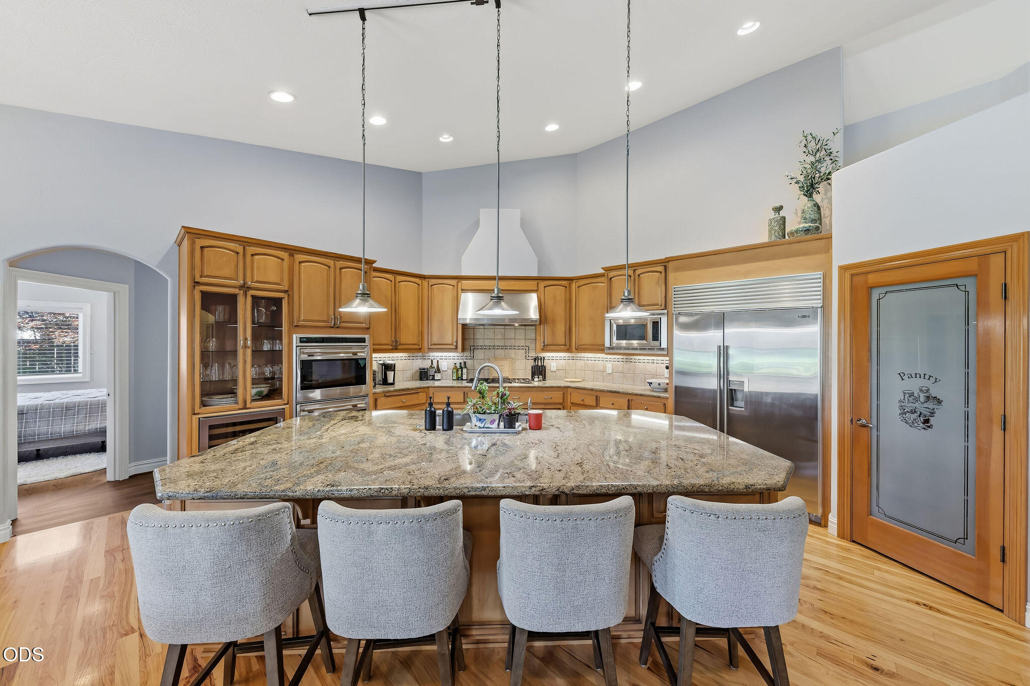 1085 Oak Grove Court Eagle Point, OR 97524 - Photo 18 of 70