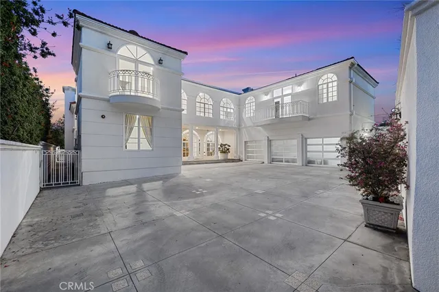 $3,410,000 | 759 Foxkirk Road, Glendale, CA 91206