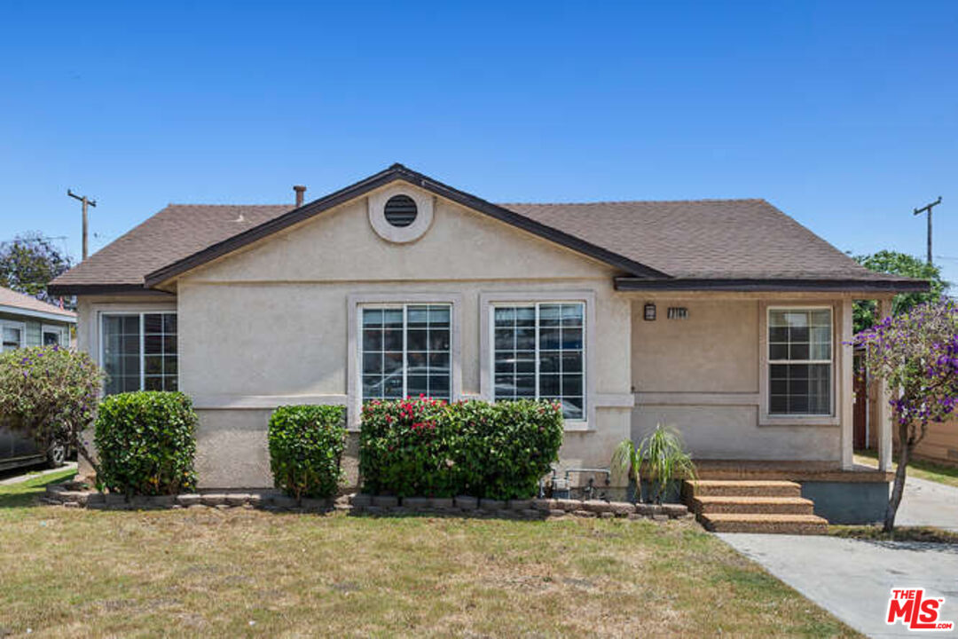 2164 South Victoria Ave  