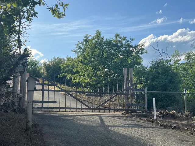 $64,000 | 15952 Highland Circle, Redding, CA 96001