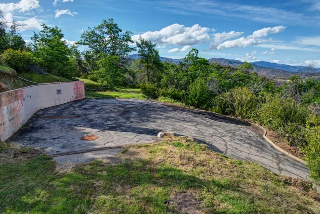 $64,000 | 15952 Highland Circle, Redding, CA 96001