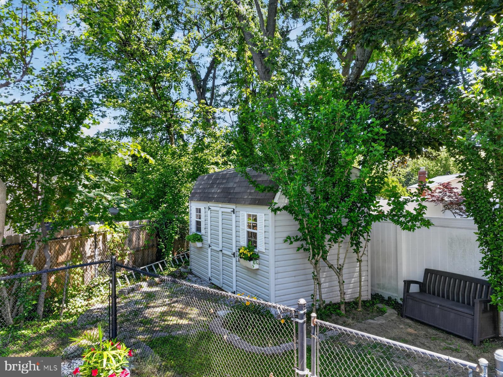 422 Ridgeview Court Arnold, MD 21012 - Photo 45 of 54 Garden Shed