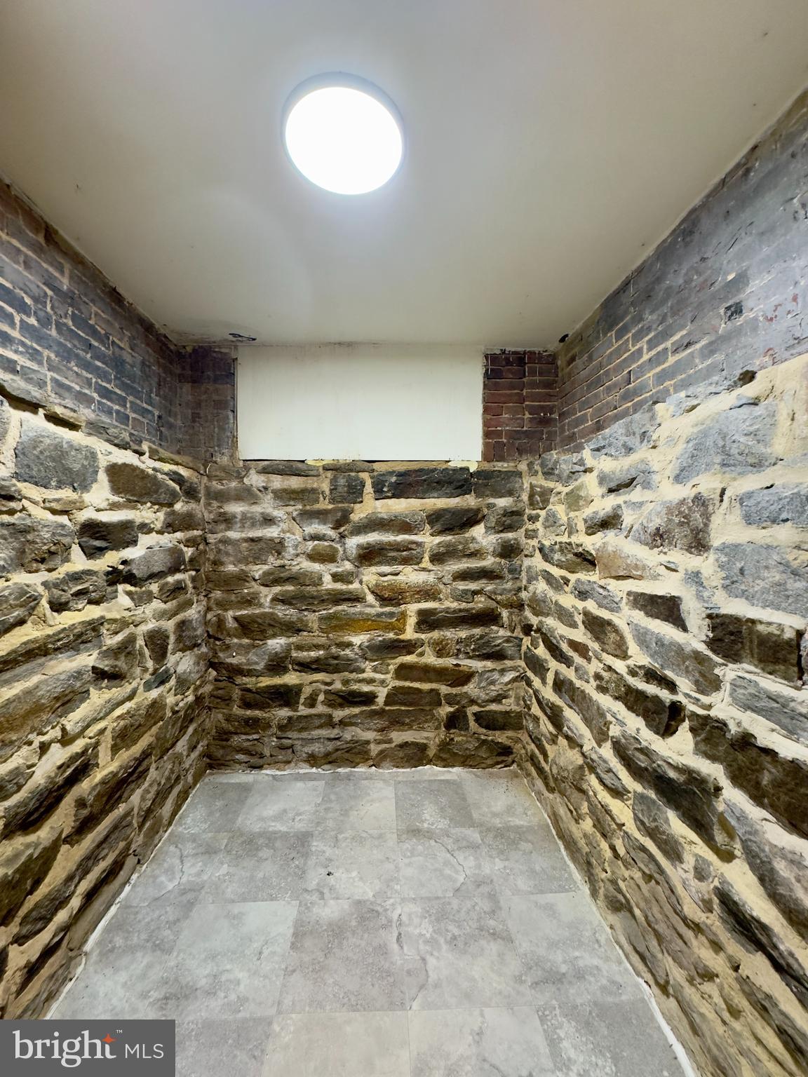 2102 Maryland Avenue Baltimore, MD 21218 - Photo 4 of 14 a view of outdoor space