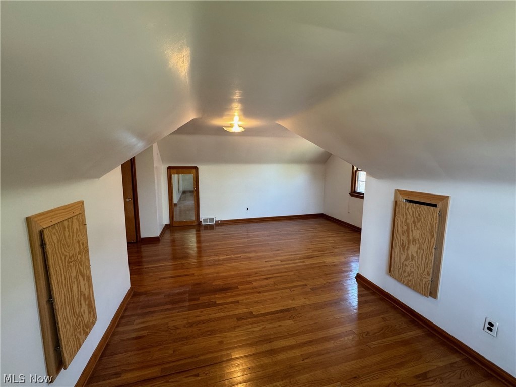 17920 Nottingham Road Cleveland, OH 44119 - Photo 14 of 18 Gallery Image 14