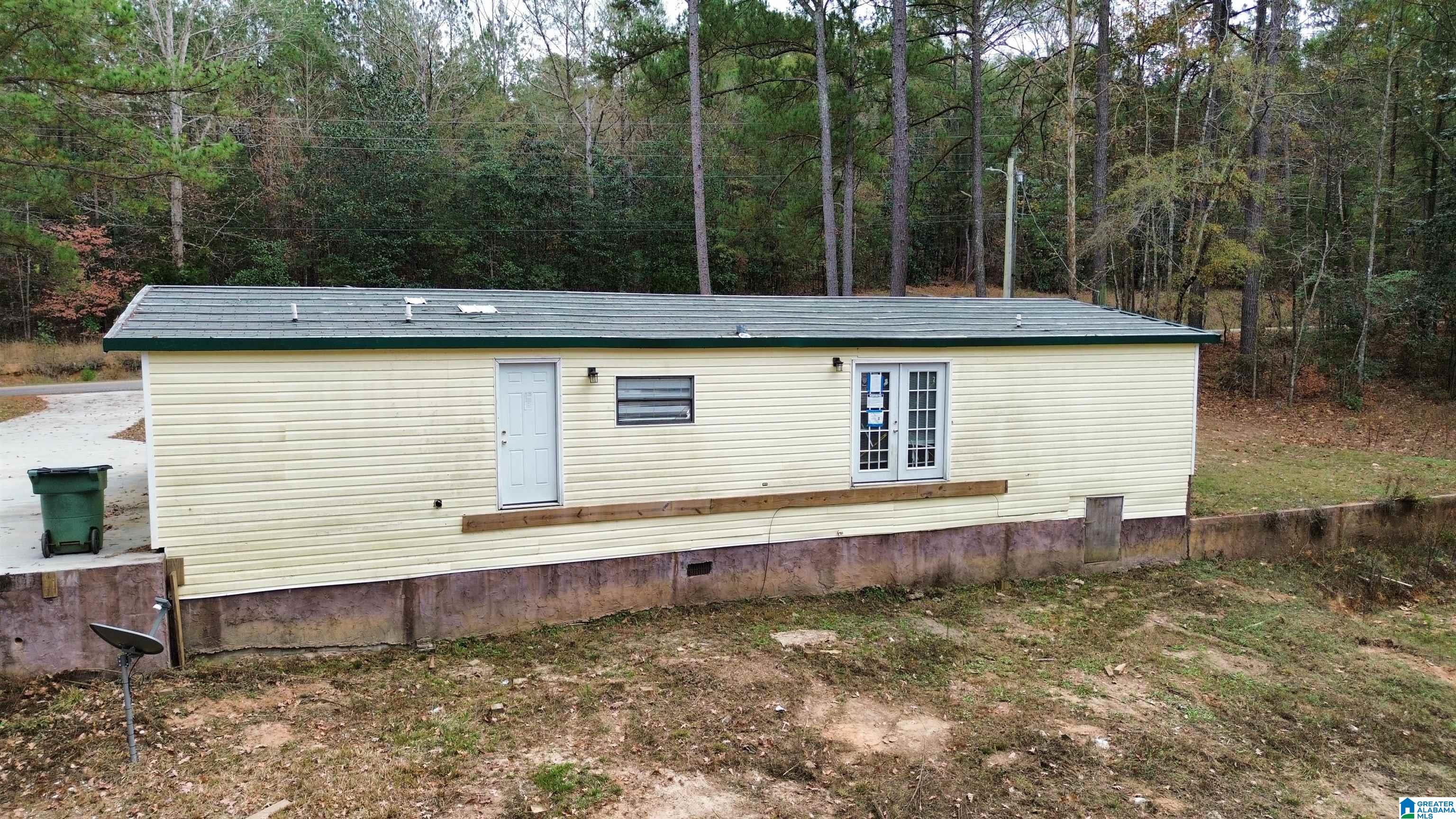 785 Marvin Parker Road Ozark, AL 36360 - Photo 5 of 30