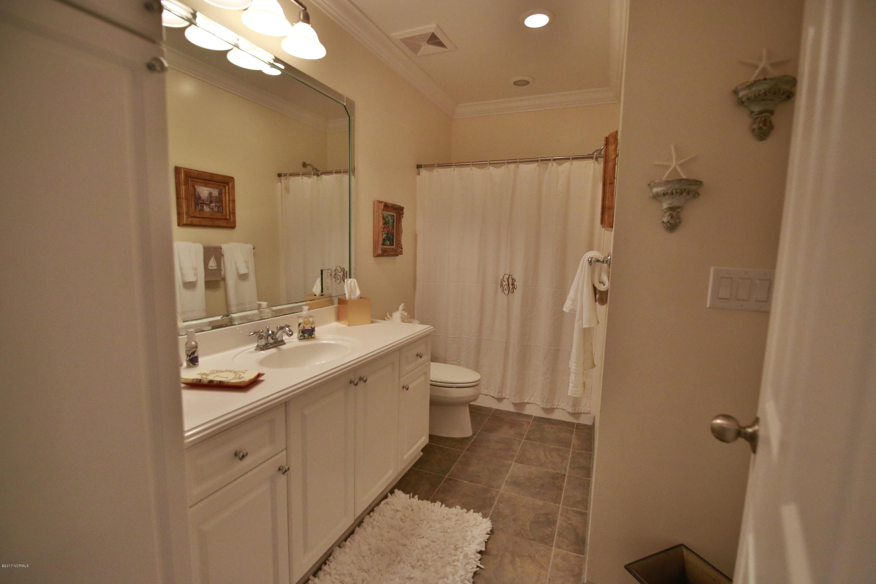 150 Lands End Road, Unit C32 Morehead City, NC 28557 - Photo 15 of 25 Bathroom 2