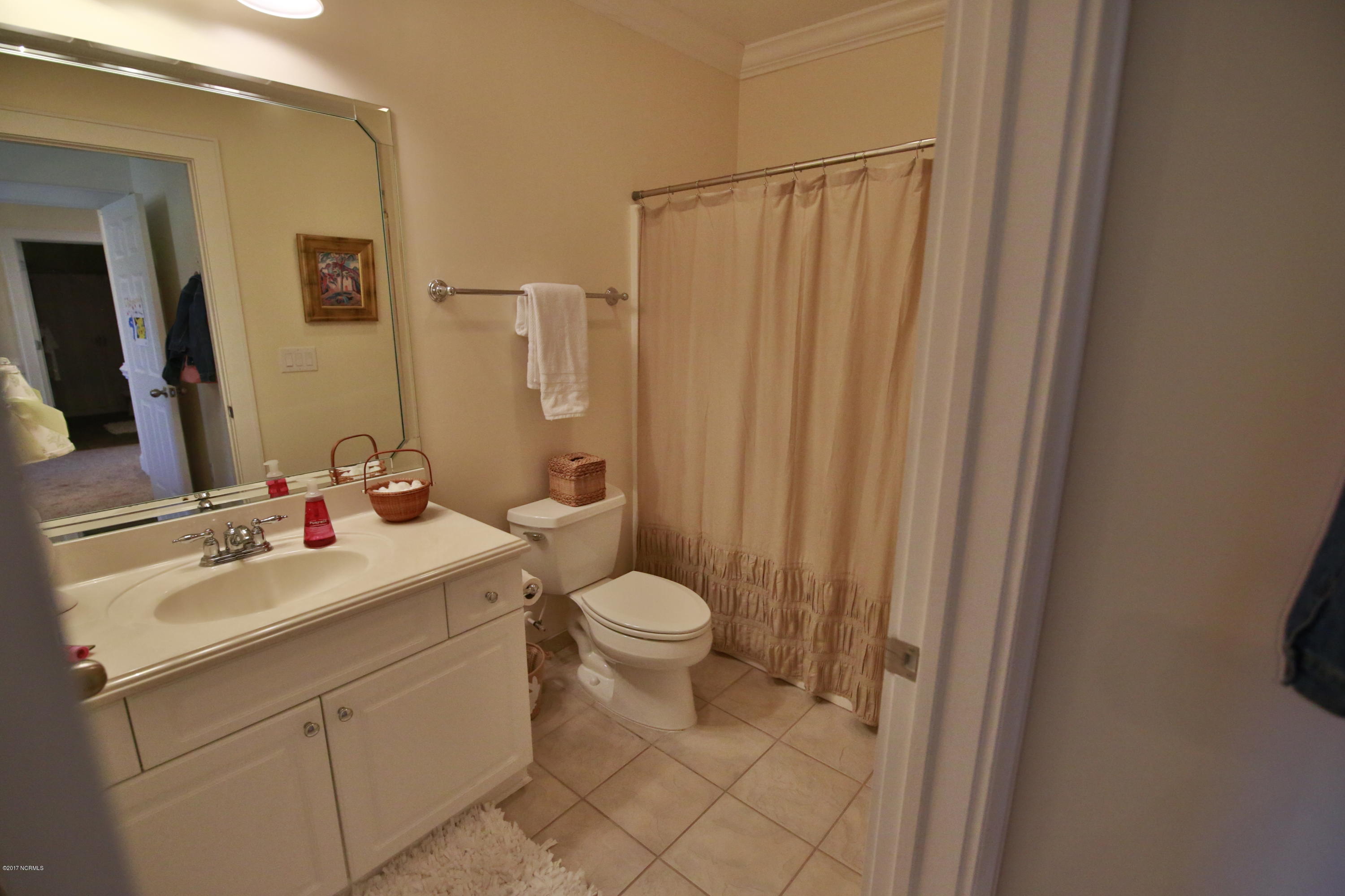 150 Lands End Road, Unit C32 Morehead City, NC 28557 - Photo 19 of 25 Bathroom Two