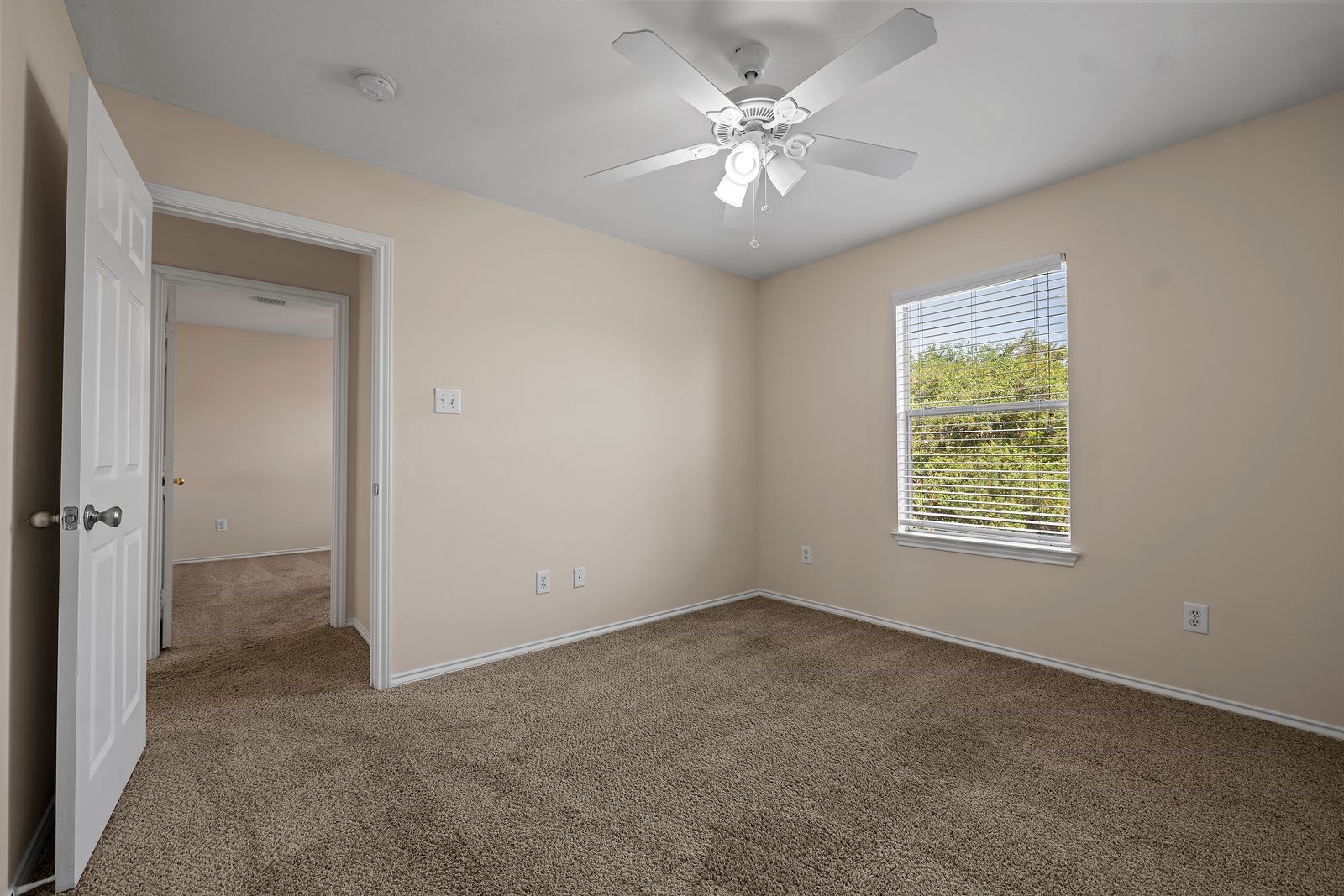 15311 Redbud Berry Way Cypress, TX 77433 - Photo 22 of 30 an empty room with a window