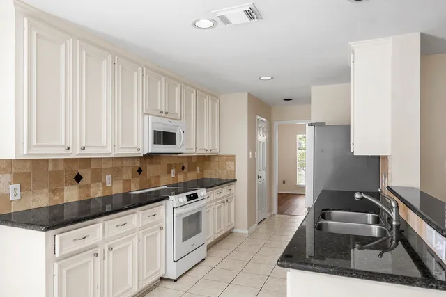 $344,900 | 15311 Redbud Berry Way, Cypress, TX 77433