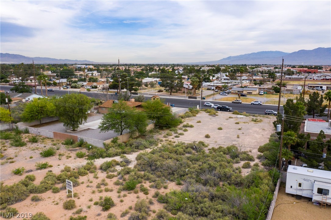 West Smoke Ranch Road Las Vegas, NV 89108 - Photo 1 of 9 Gallery Image 1