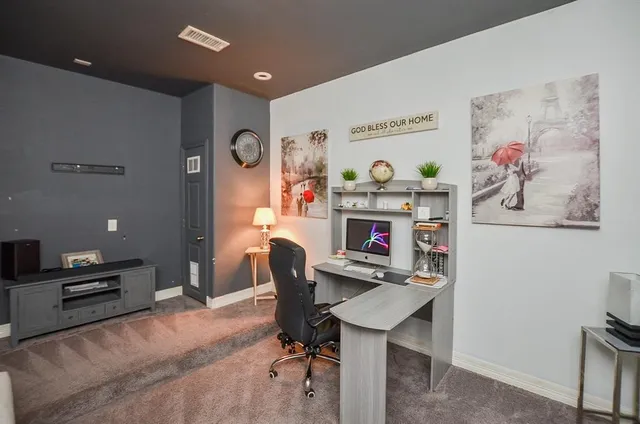 $570,000 | 6638 Miller Shadow Lane, Sugar Land, TX 77479