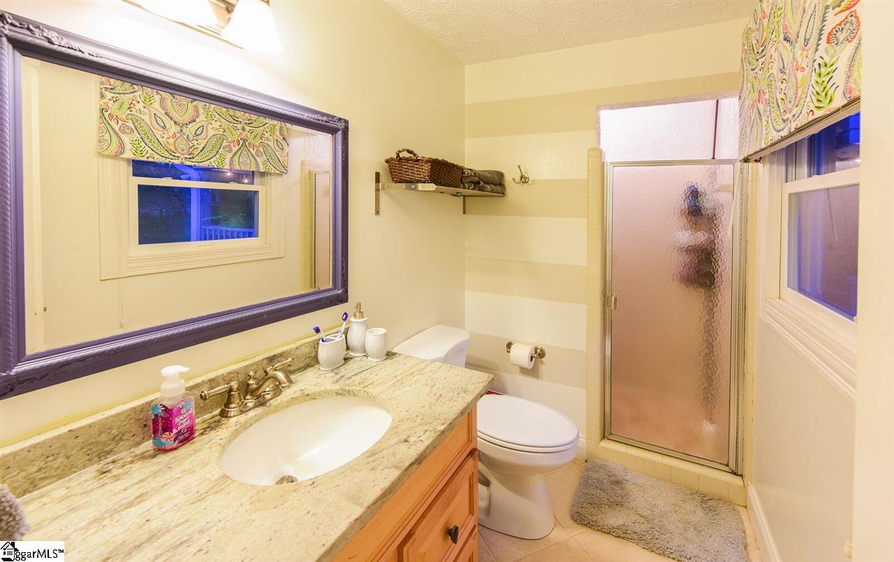 25 Cobblestone Road Greenville, SC 29615 - Photo 10 of 16 Gallery Image 10