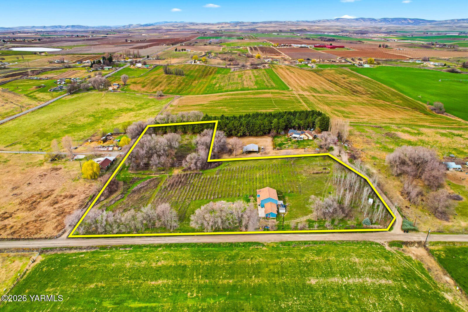 1191 Nelson Road Granger, WA 98932 - Photo 24 of 29 24 Aerial view 2
