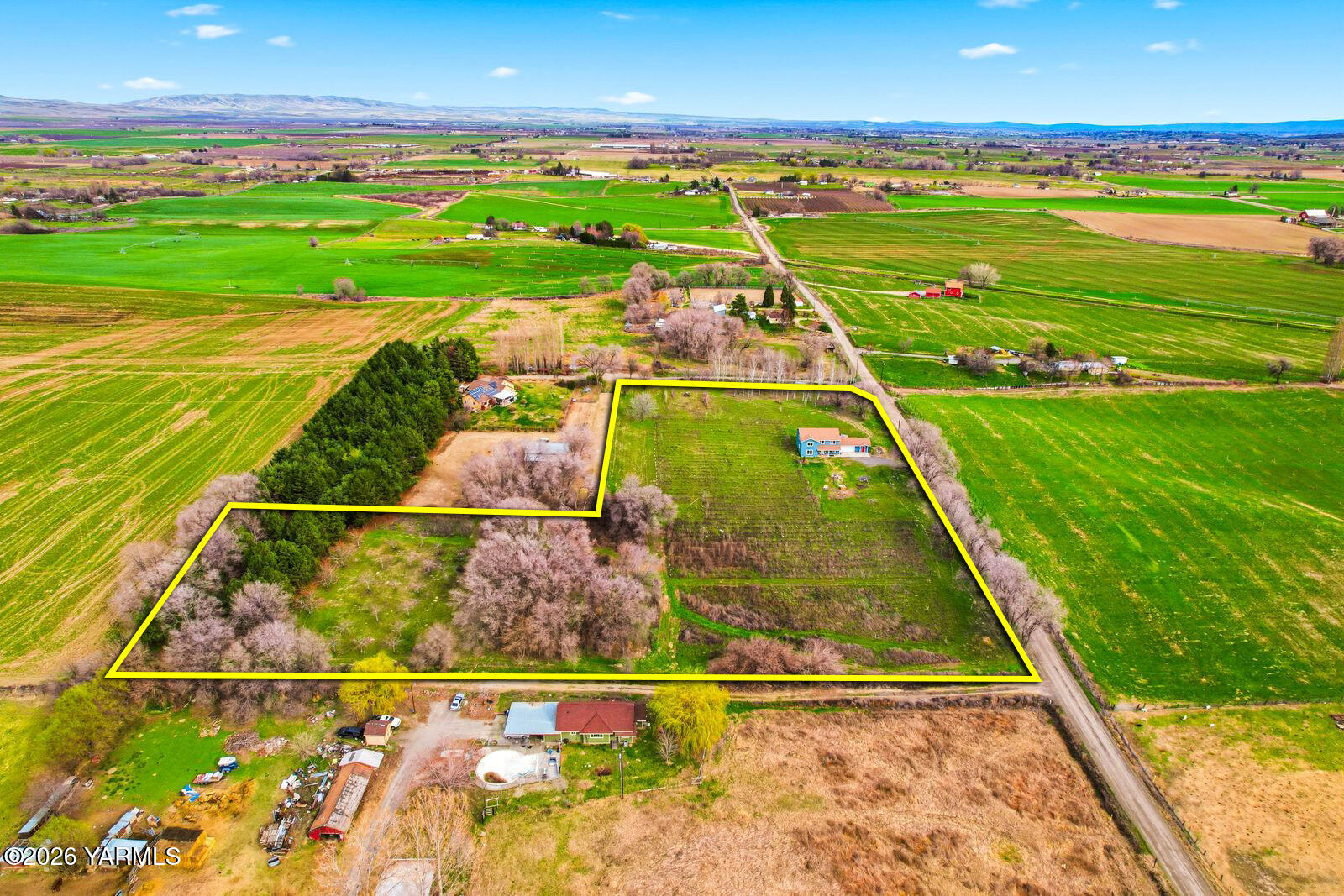 1191 Nelson Road Granger, WA 98932 - Photo 28 of 29 28 Aerial 4