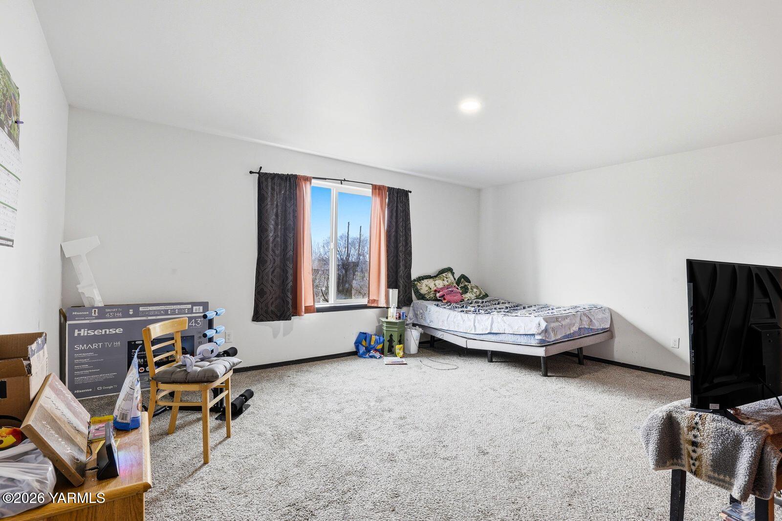 1191 Nelson Road Granger, WA 98932 - Photo 7 of 29 7 Primary