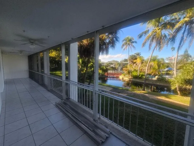 $2,100 | 777 Southeast 2nd Avenue, Unit A205, Deerfield Beach, FL 33441